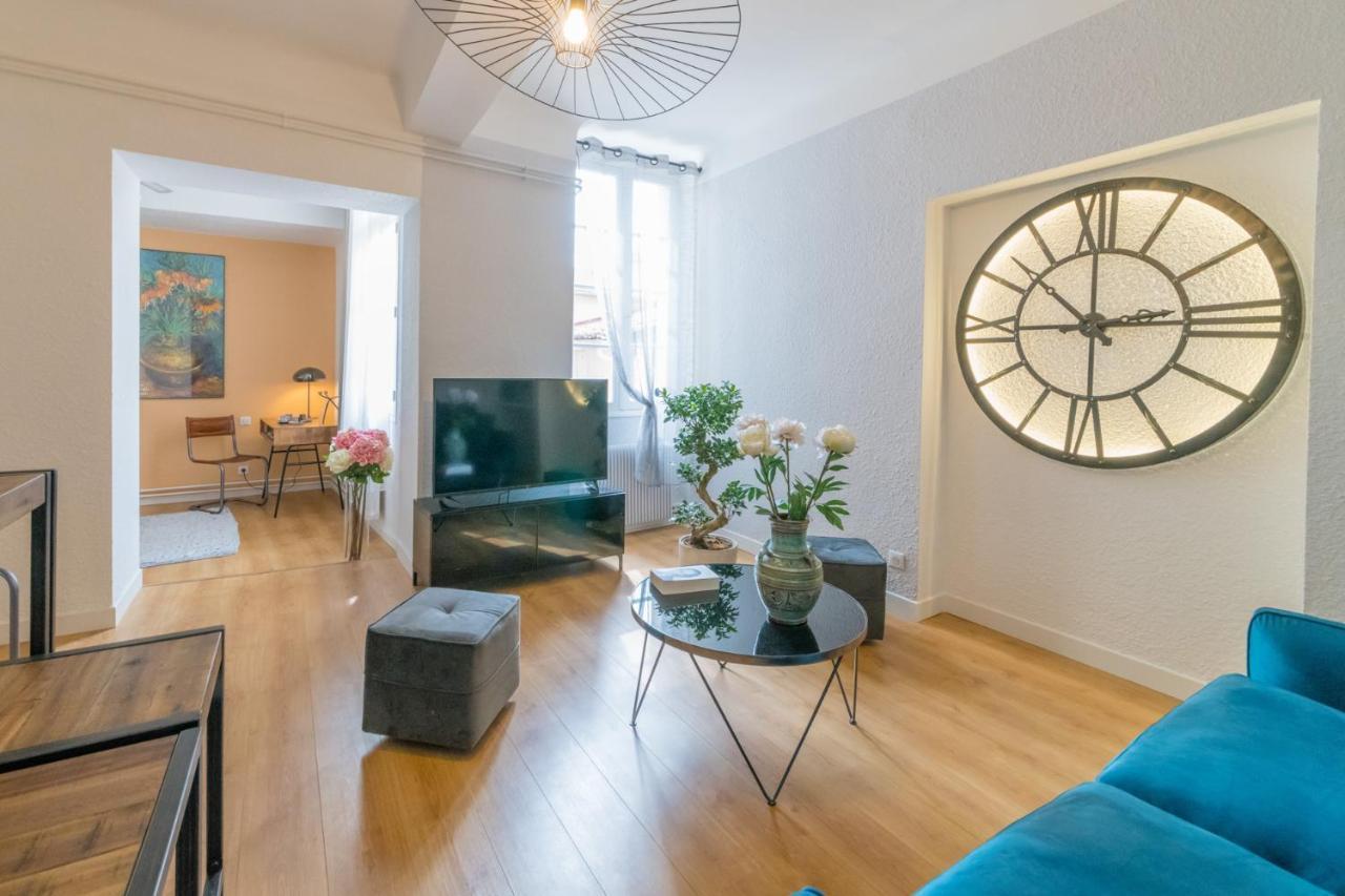 Le Palais Du Chene Noir - Hypercentre - Calme - Wifi Gratuit Apartment Avignon Bagian luar foto